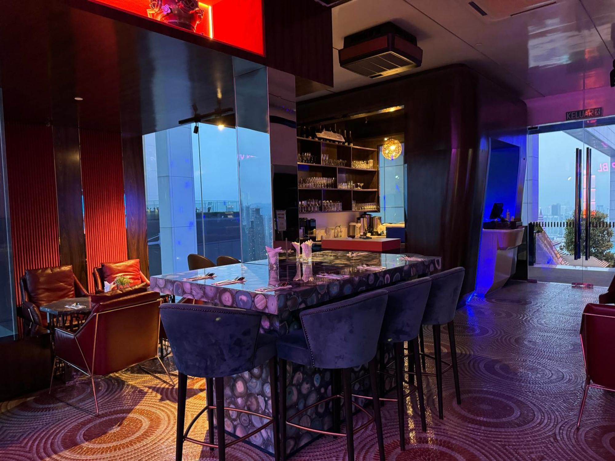 Platinum By Luxury Suites Куала Лумпур Екстериор снимка